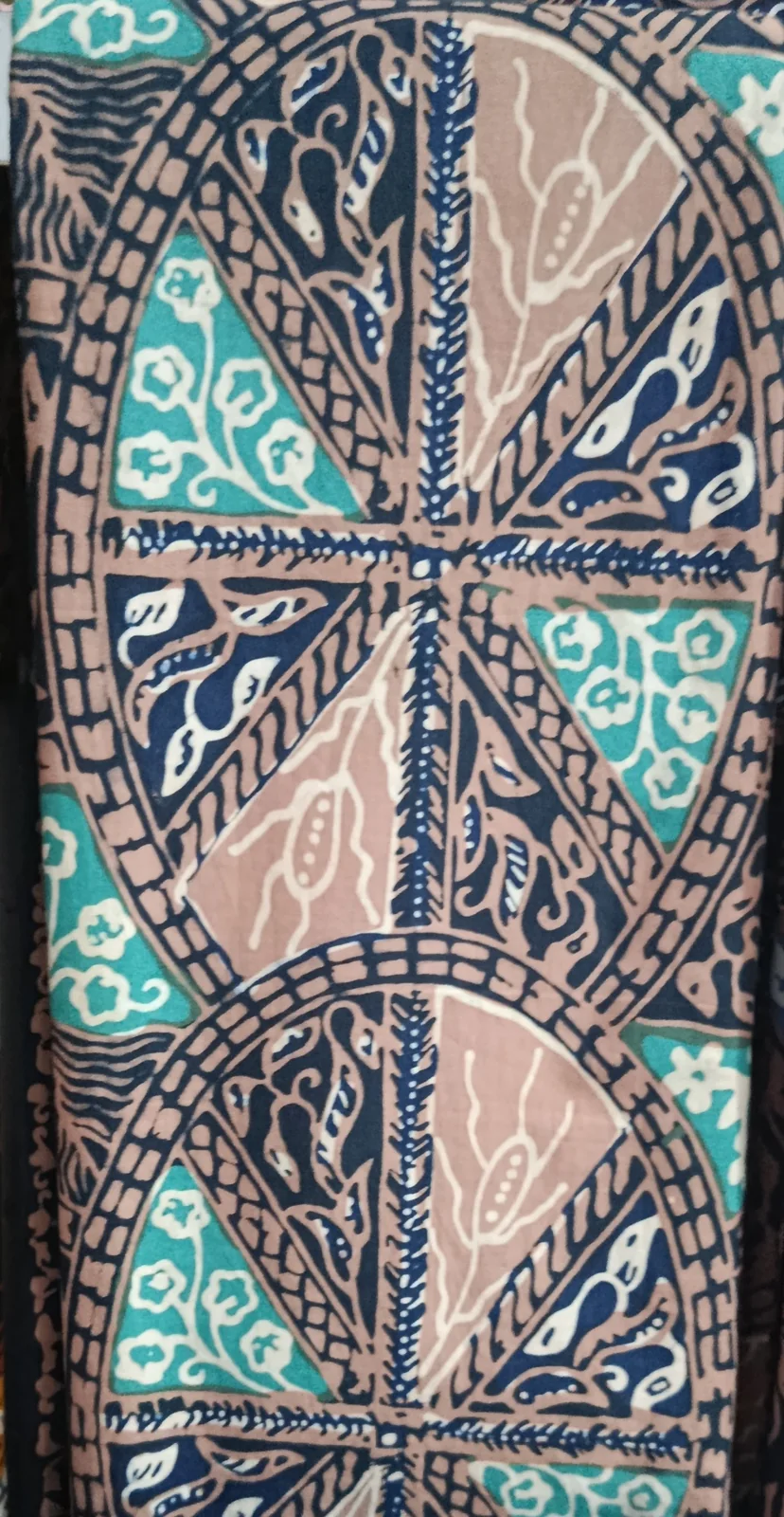 Motif Antanan